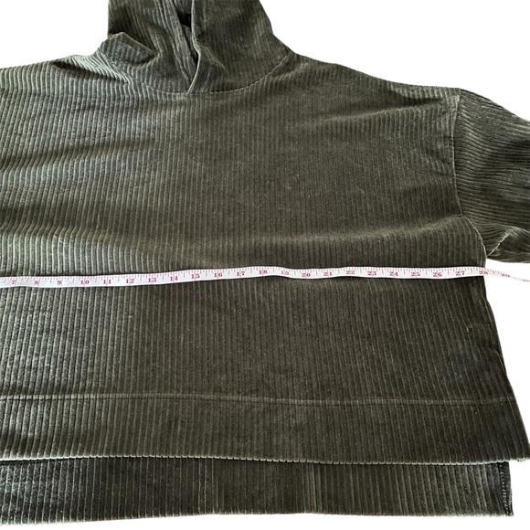 Aerie Groove On Velour Oversized Cropped Hoodie Green Sz XL - Picture 7 of 11